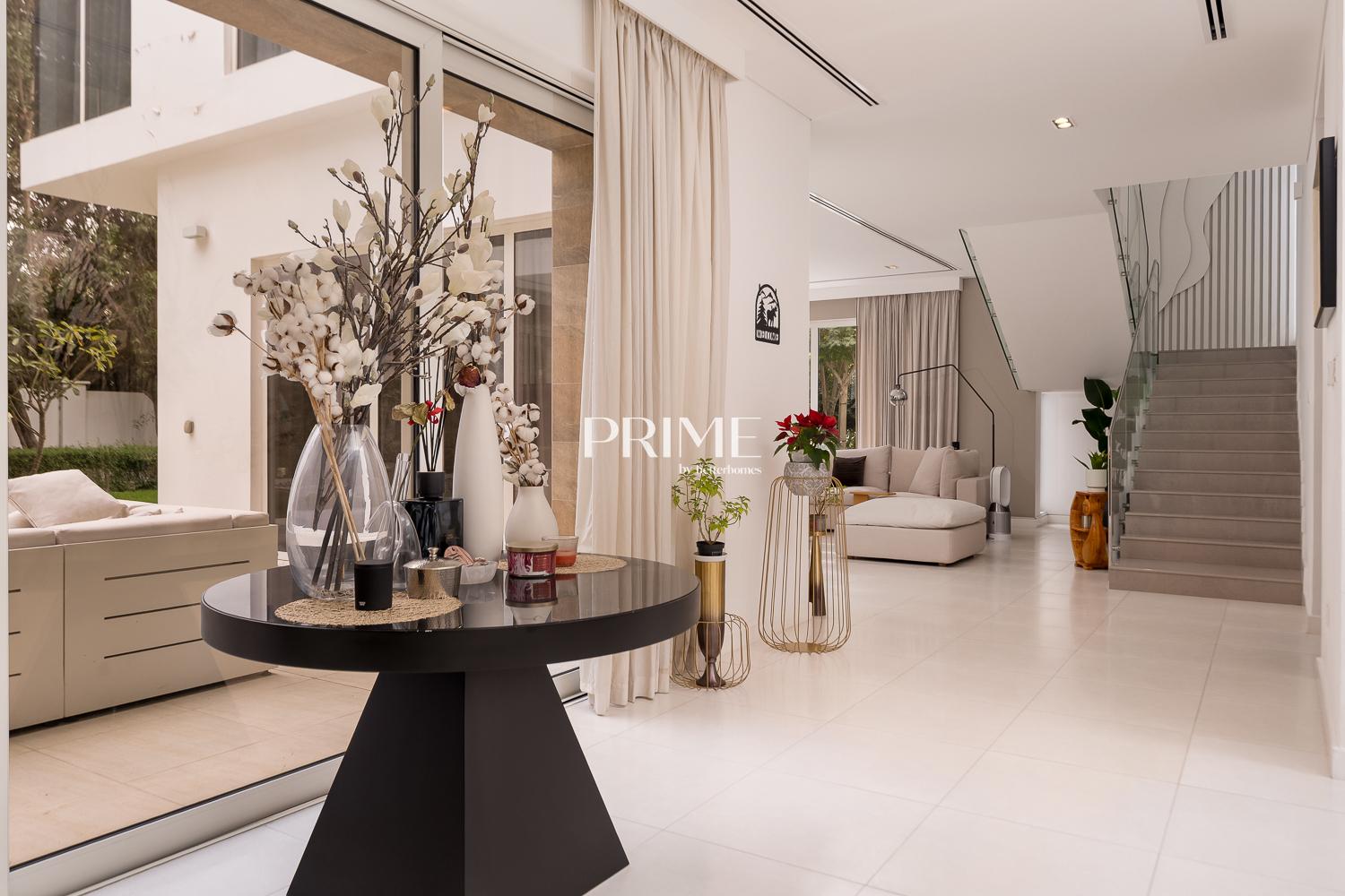 4 Bedrooms Villa in The Nest