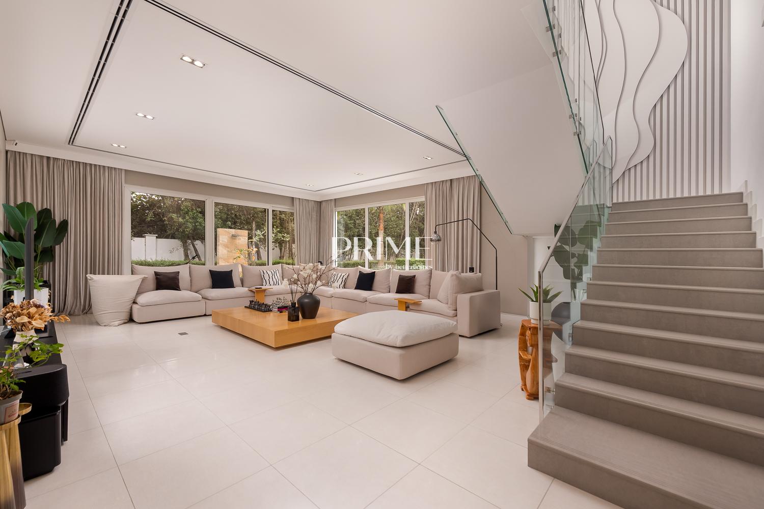 4 Bedrooms Villa in The Nest