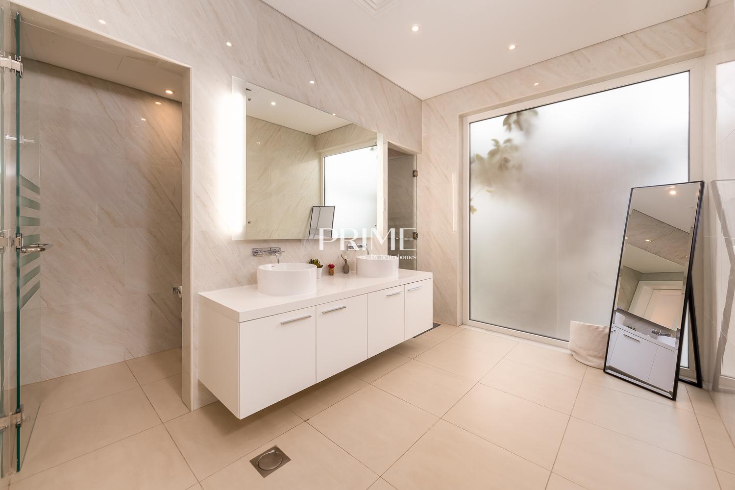 4 Bedrooms Villa in The Nest