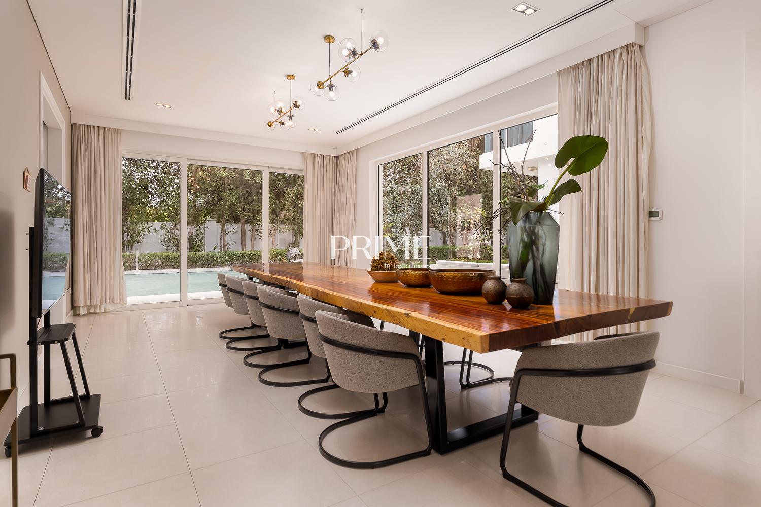 4 Bedrooms Villa in The Nest