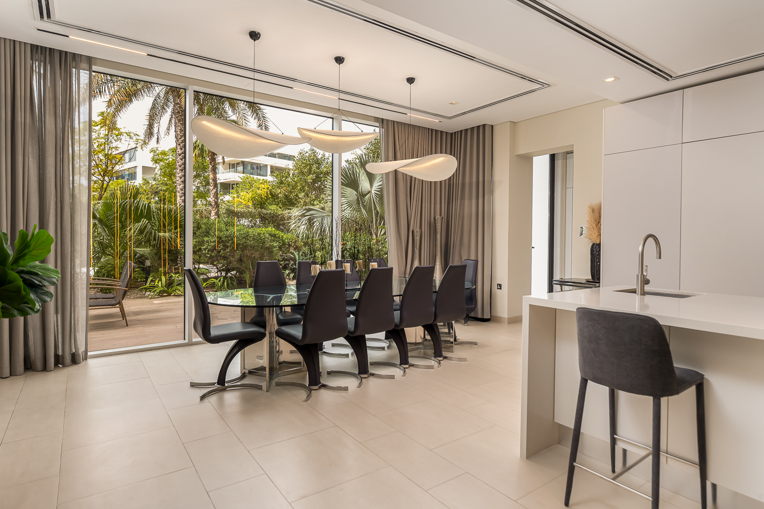 3 Bedrooms Apartment in Seventh Heaven