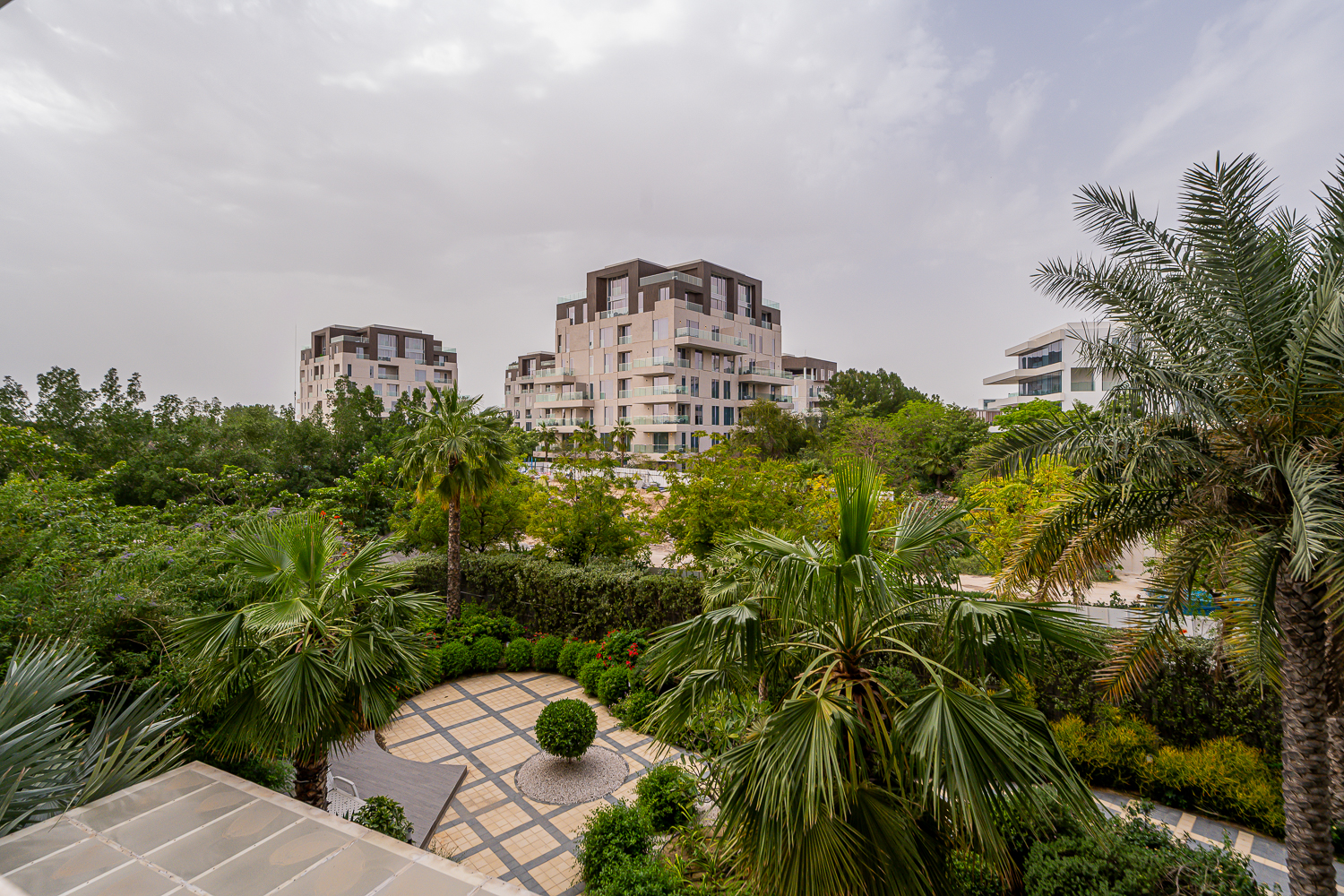 3 Bedrooms Apartment in Seventh Heaven