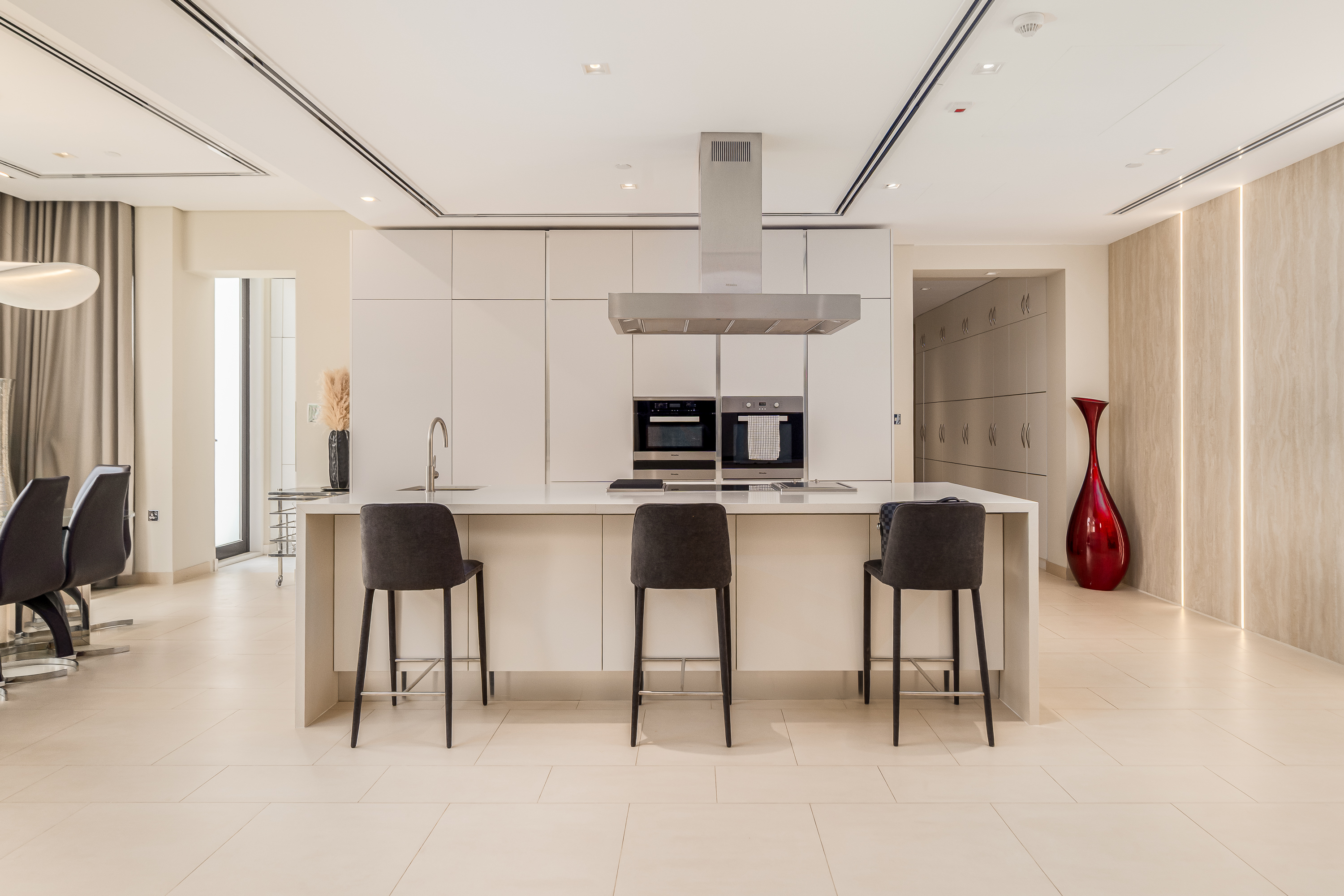 3 Bedrooms Apartment in Seventh Heaven