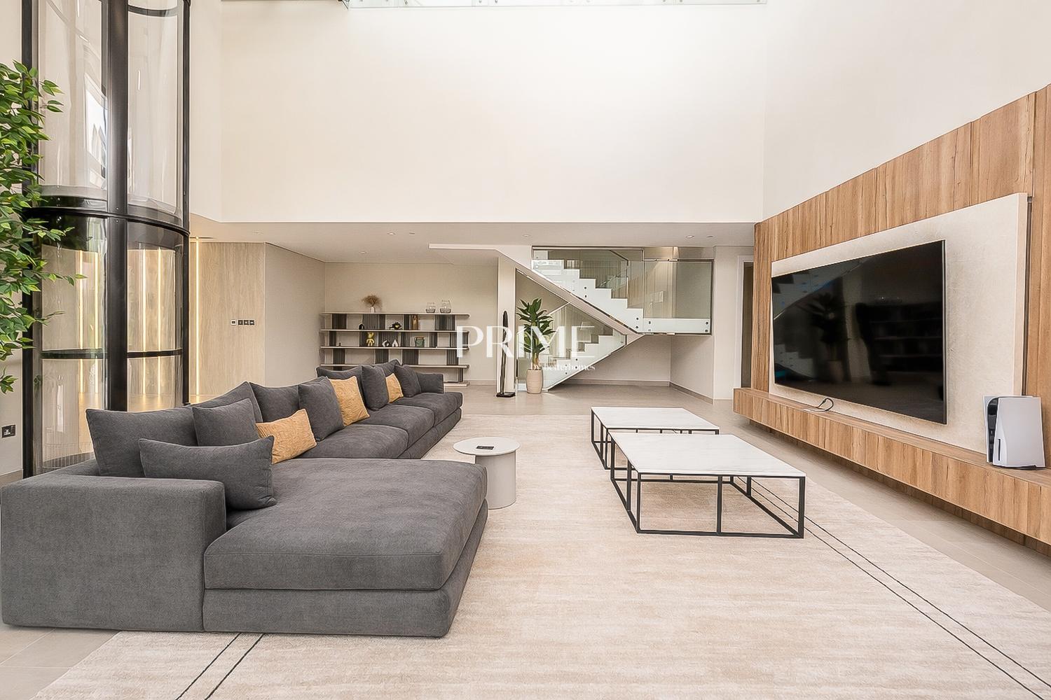 3 Bedrooms Apartment in Seventh Heaven