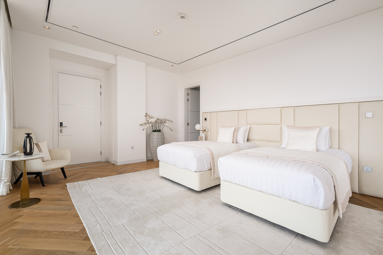 4 Bedrooms Apartment in Seventh Heaven