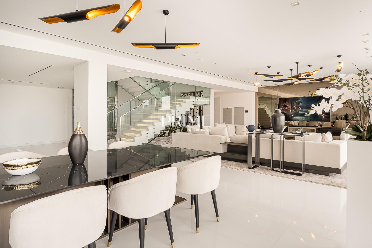 4 Bedrooms Apartment in Seventh Heaven