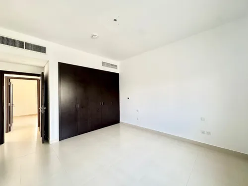 2 Bedrooms Townhouse in Casa Dora