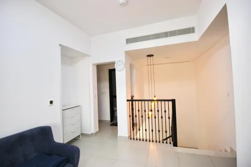 3 Bedrooms Townhouse in Bella Casa