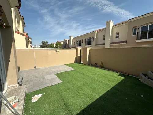 2 Bedrooms Townhouse in Casa Viva