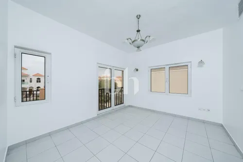 5 Bedrooms Villa in The Centro