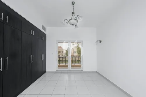 5 Bedrooms Villa in The Centro