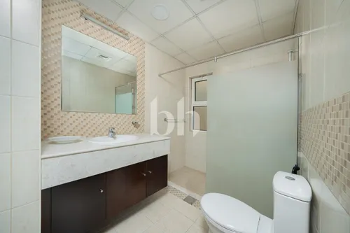 5 Bedrooms Villa in The Centro