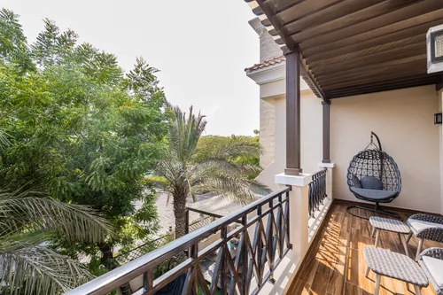 5 Bedrooms Villa in The Centro