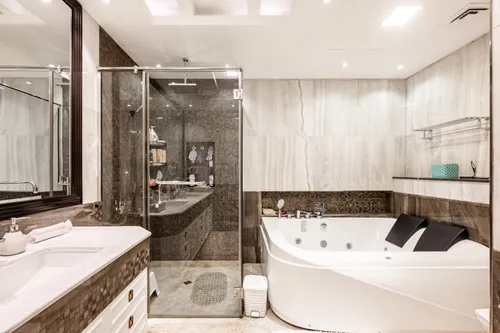 5 Bedrooms Villa in The Centro