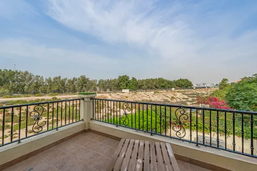 7 Bedrooms Villa in The Aldea