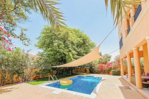 5 Bedrooms Villa in The Centro