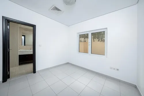 5 Bedrooms Villa in The Centro