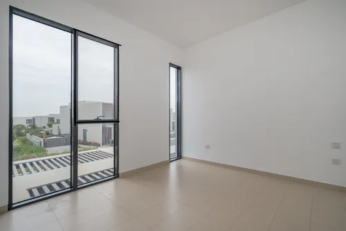 4 Bedrooms Townhouse in Cherrywoods