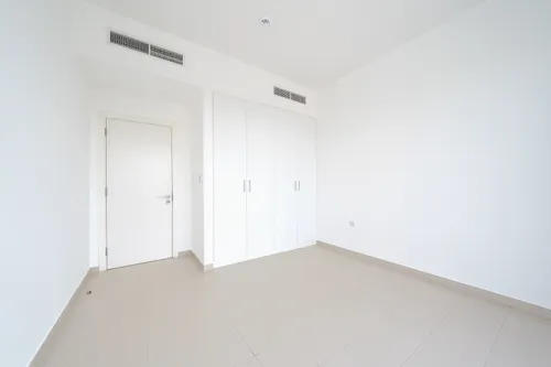 3 Bedrooms Townhouse in Cherrywoods