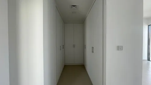 3 Bedrooms Townhouse in Cherrywoods