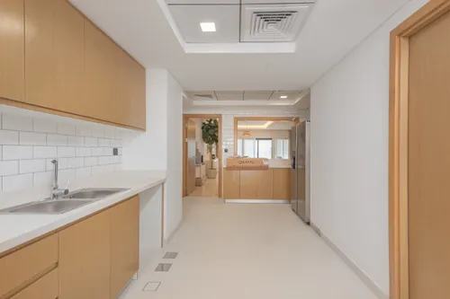 3 Bedrooms Townhouse in California Village