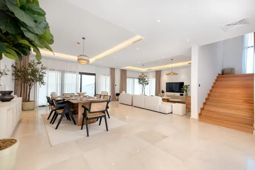 3 Bedrooms Townhouse in California Village