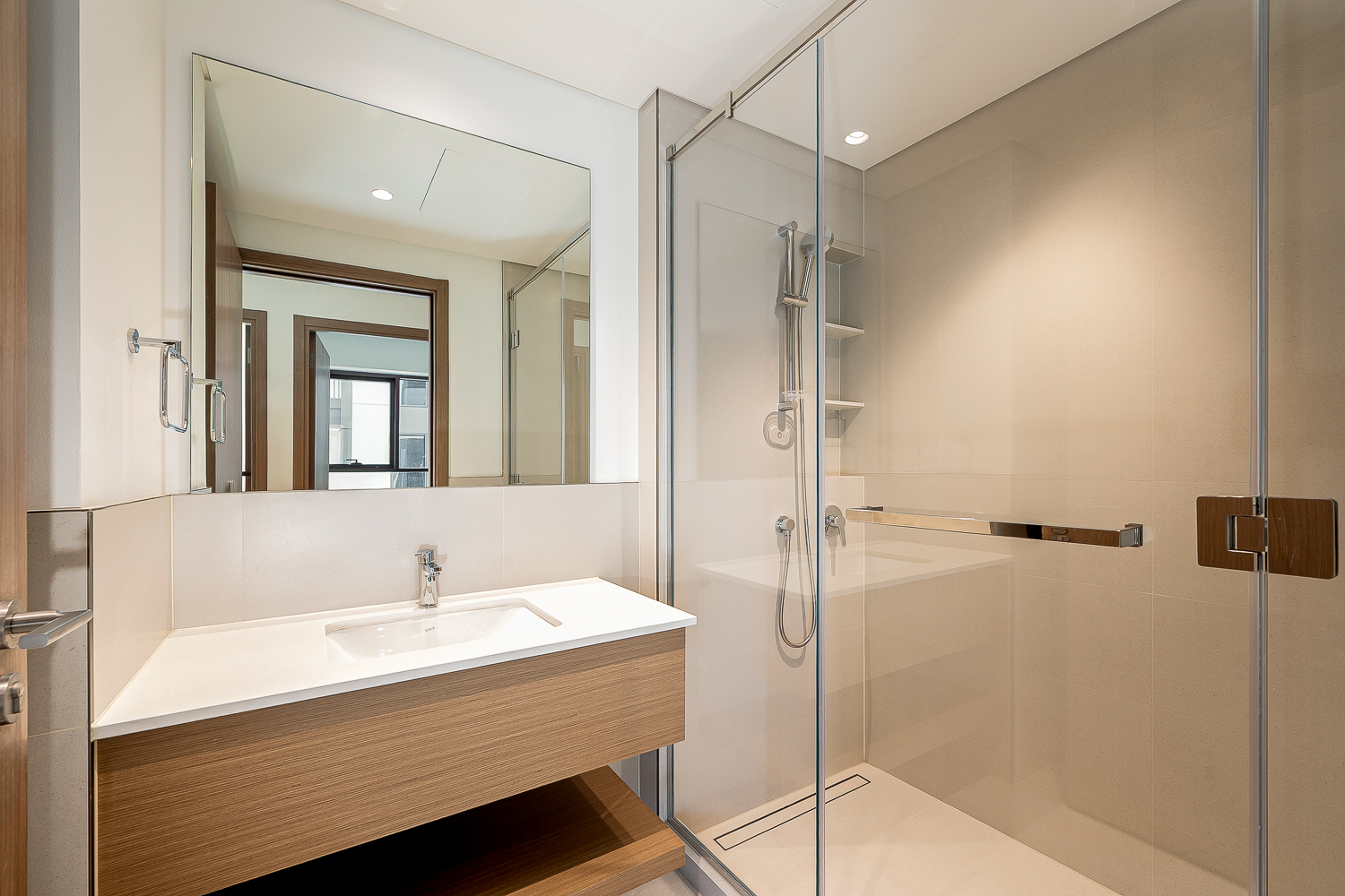 2 Bedrooms Apartment in Savanna Building 2