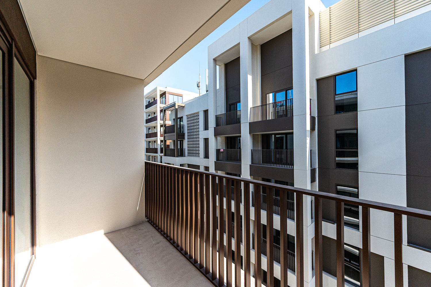 2 Bedrooms Apartment in Savanna Building 2