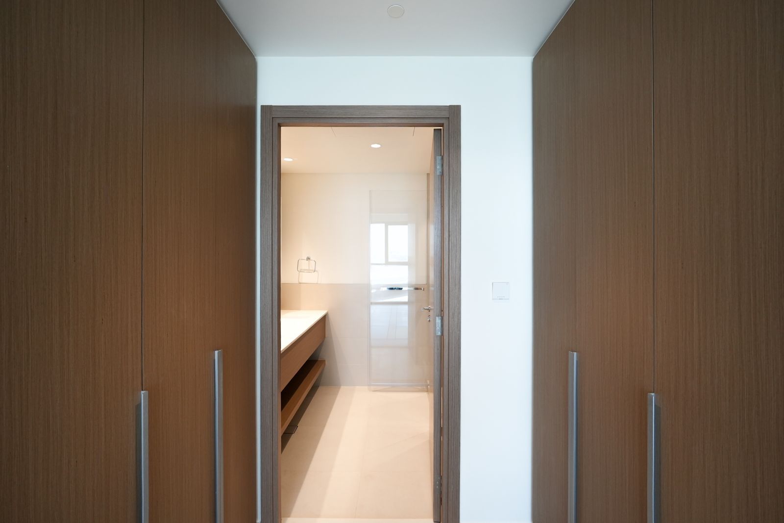 2 Bedrooms Apartment in Savanna Building 3