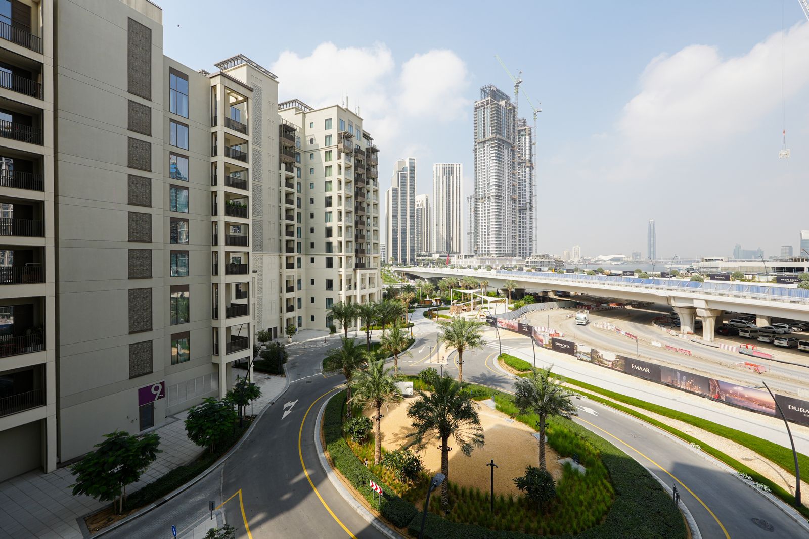 2 Bedrooms Apartment in Savanna Building 3