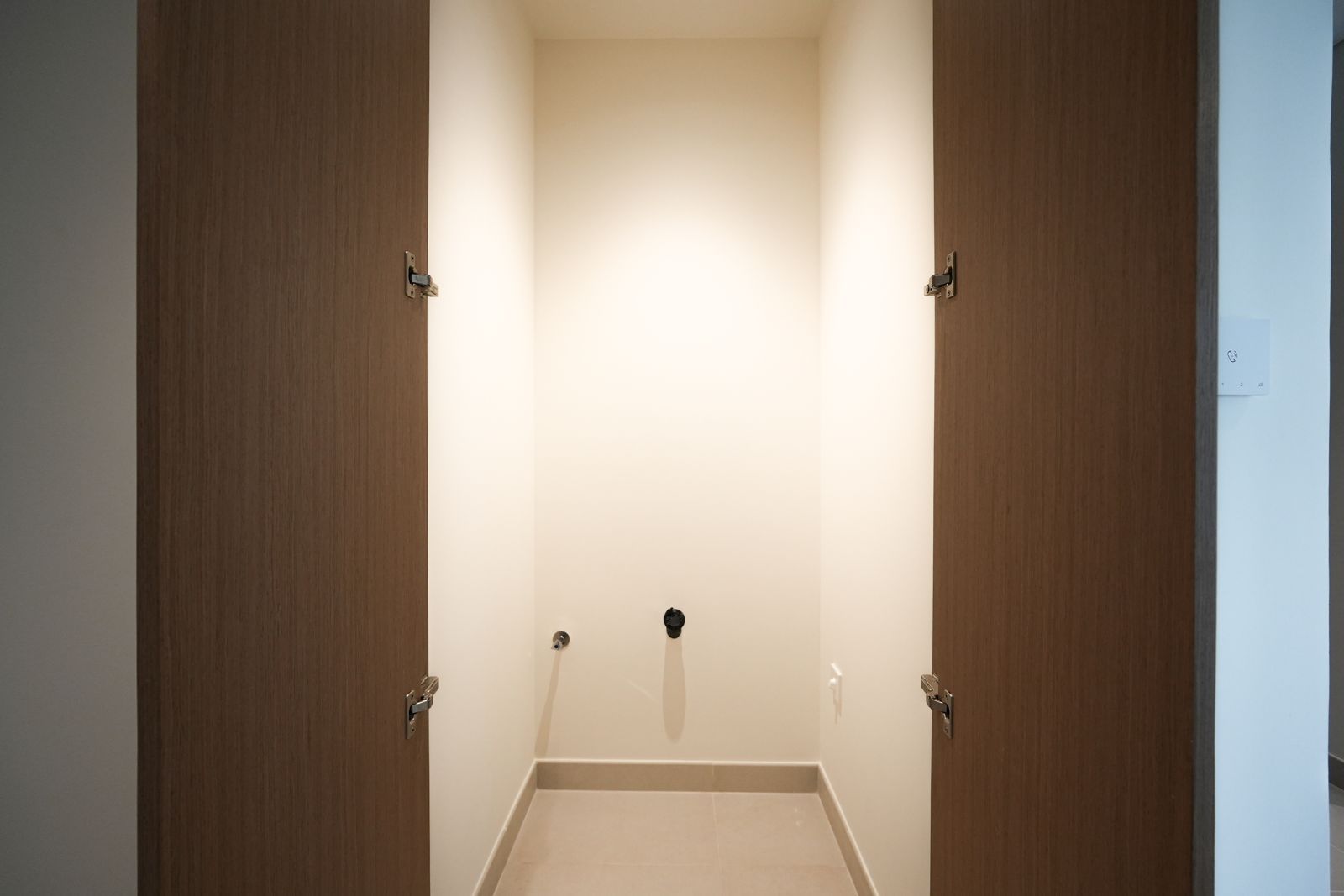 2 Bedrooms Apartment in Savanna Building 3