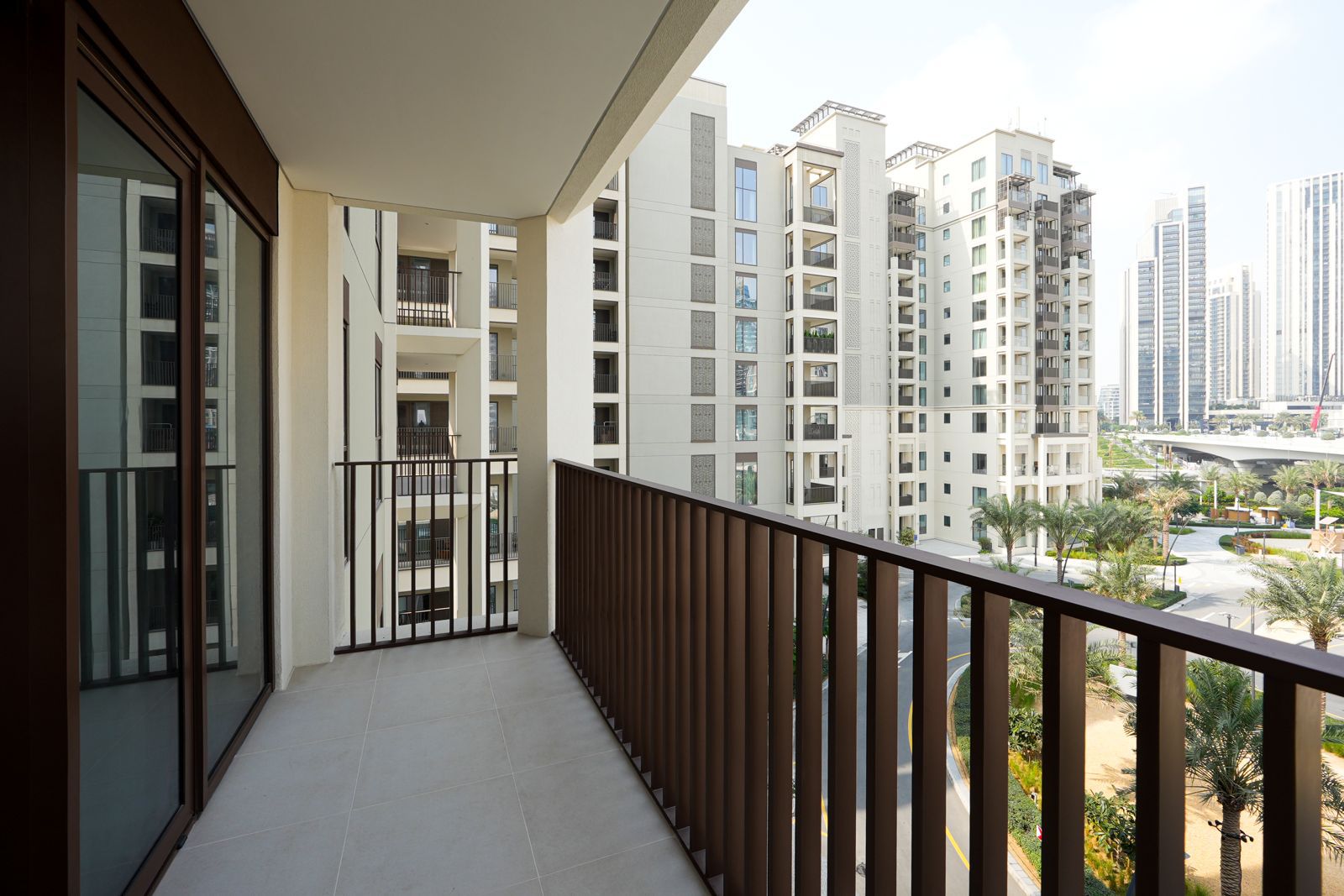 2 Bedrooms Apartment in Savanna Building 3