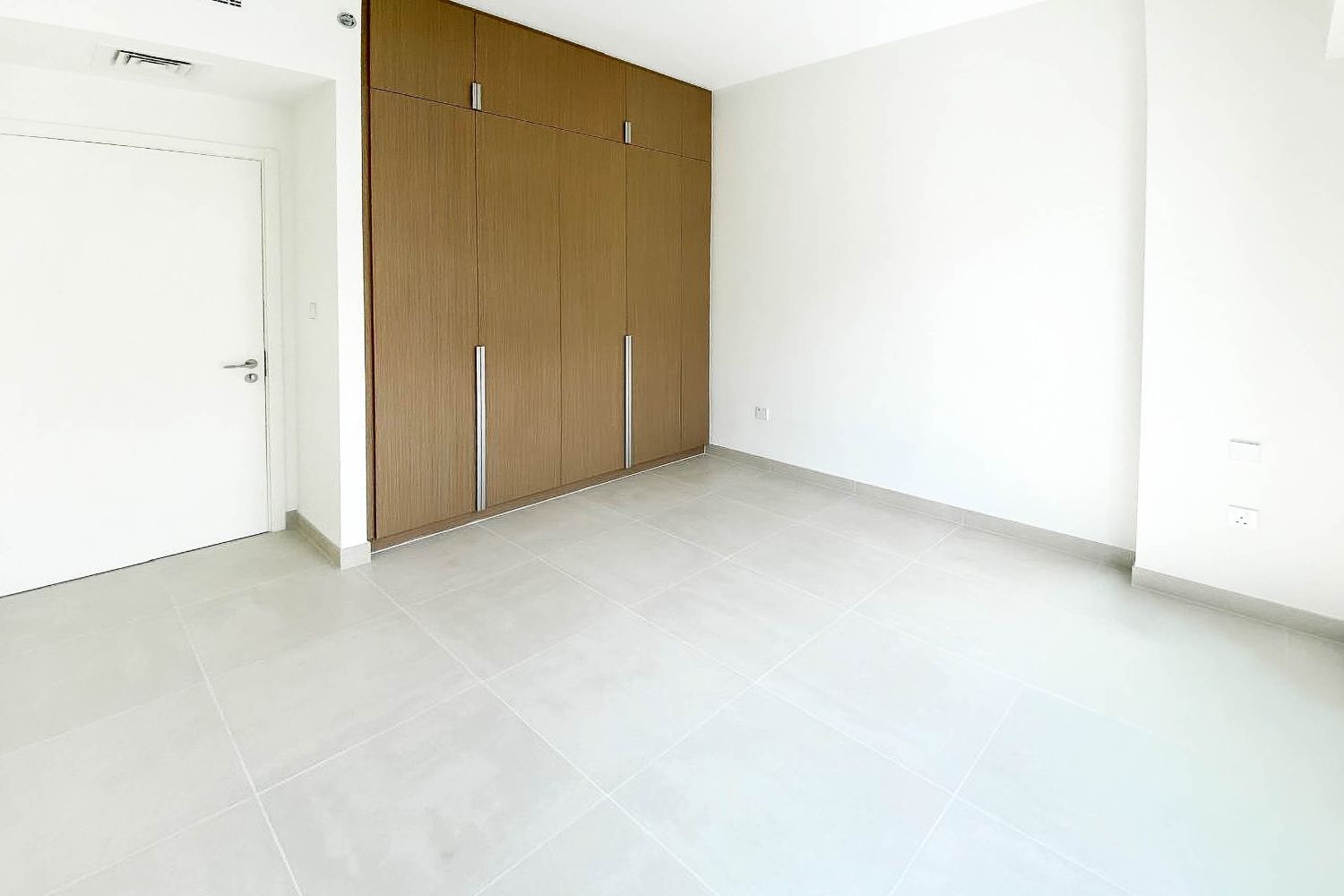 1 Bedroom Apartment in Orchid Building 2