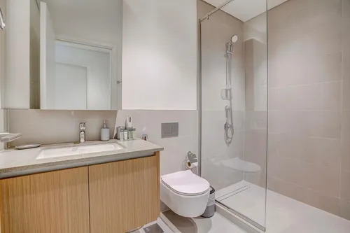 1 Bedroom Apartment in Summer Building 3