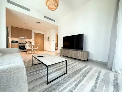 1 Bedroom Apartment in Bayshore Tower 2