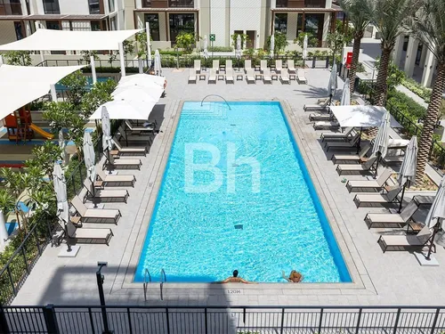 2 Bedrooms Apartment in Grove at Creek Beach Building 3
