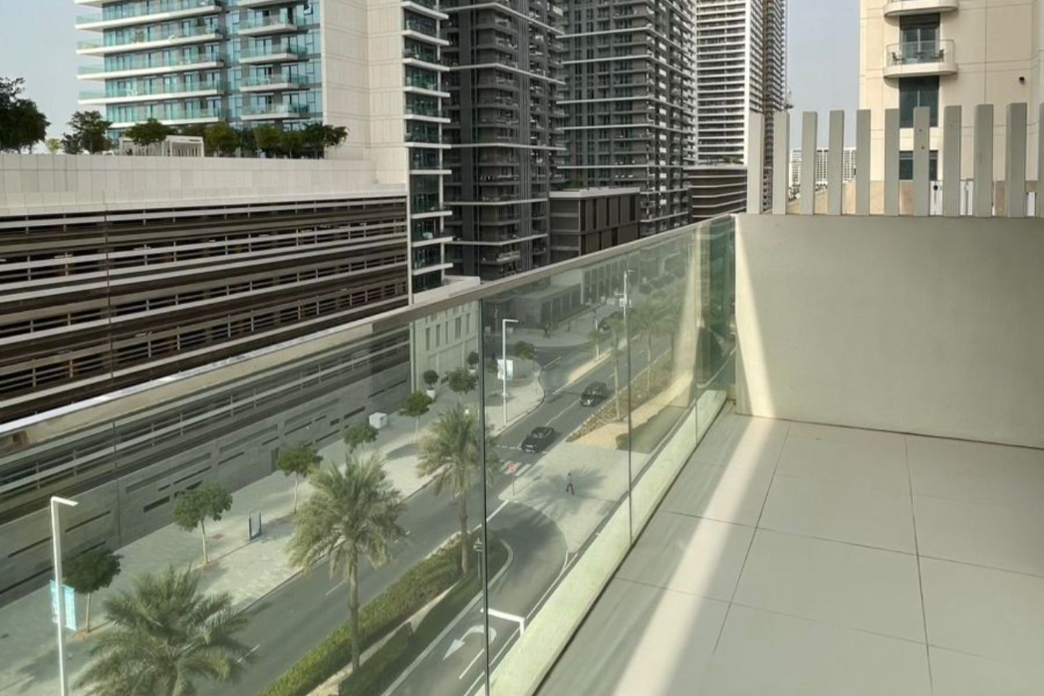 2 Bedrooms Apartment in Sunrise Bay Tower 2