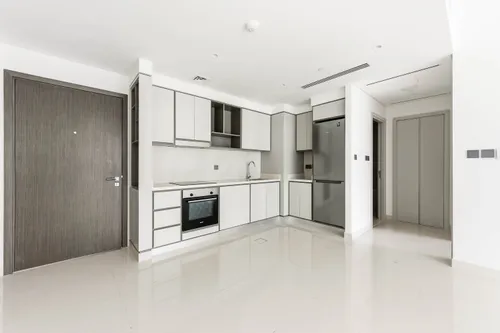 1 Bedroom Apartment in Sunrise Bay Tower 2