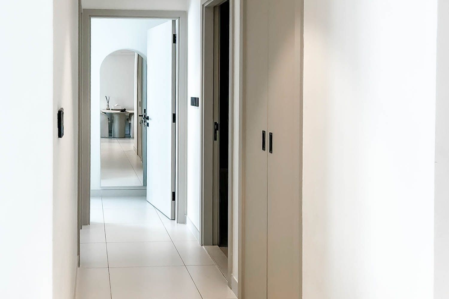 2 Bedrooms Apartment in Marina Vista Tower 2