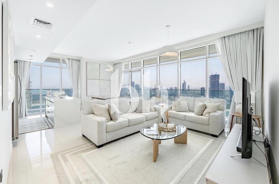 Penthouse level | Immaculate | Full sea view