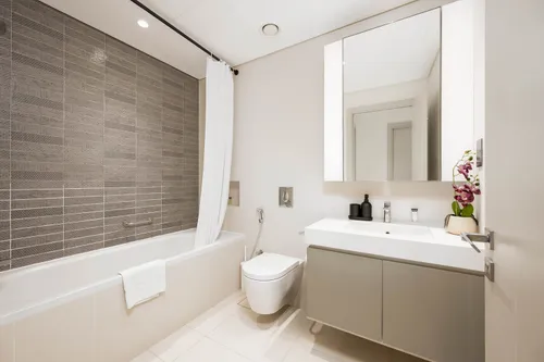 1 Bedroom Apartment in Sunrise Bay Tower 2