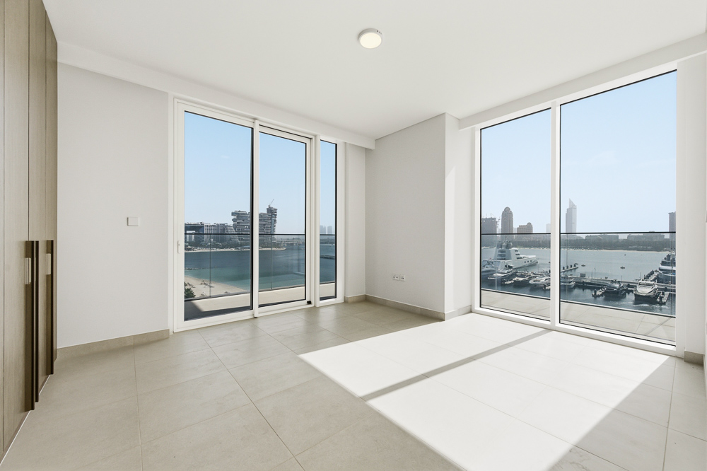 2 Bedrooms Apartment in Beach Mansion Tower 2