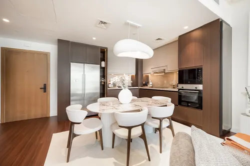 2 Bedrooms Apartment in Beach Vista Tower 2