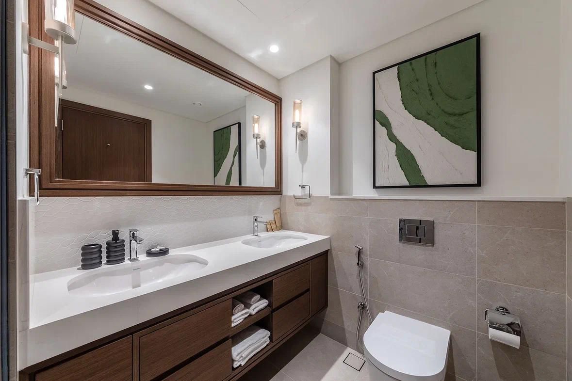 2 Bedrooms Apartment in Palace Beach Residence Tower 2