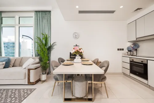 2 Bedrooms Apartment in Sunrise Bay Tower 2