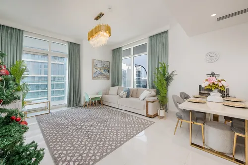 2 Bedrooms Apartment in Sunrise Bay Tower 2