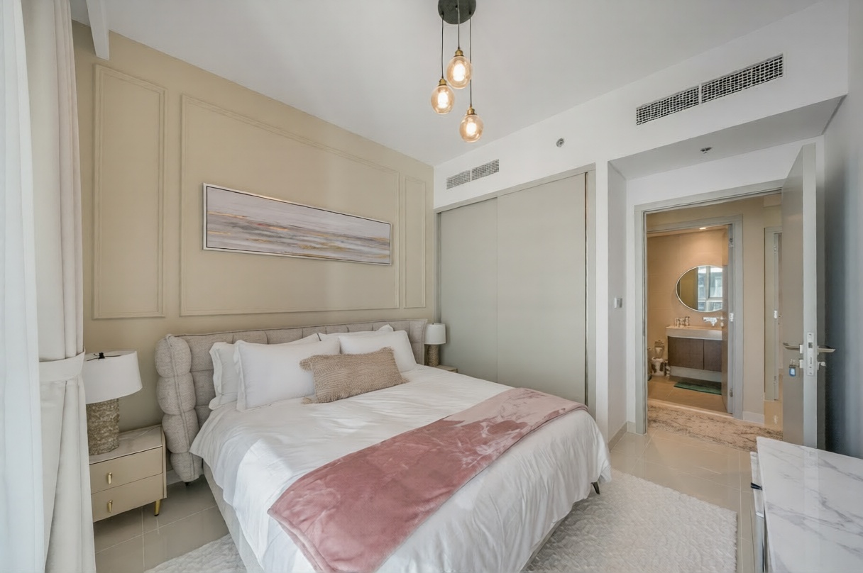 3 Bedrooms Apartment in Beach Isle Tower 2