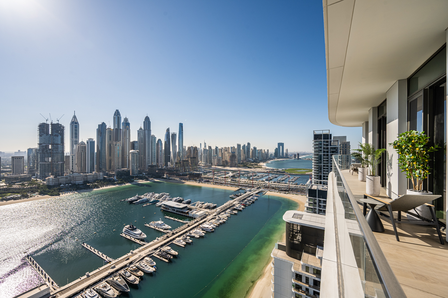 4 Bedroom Apartment in Palace Beach Residence Tower 2