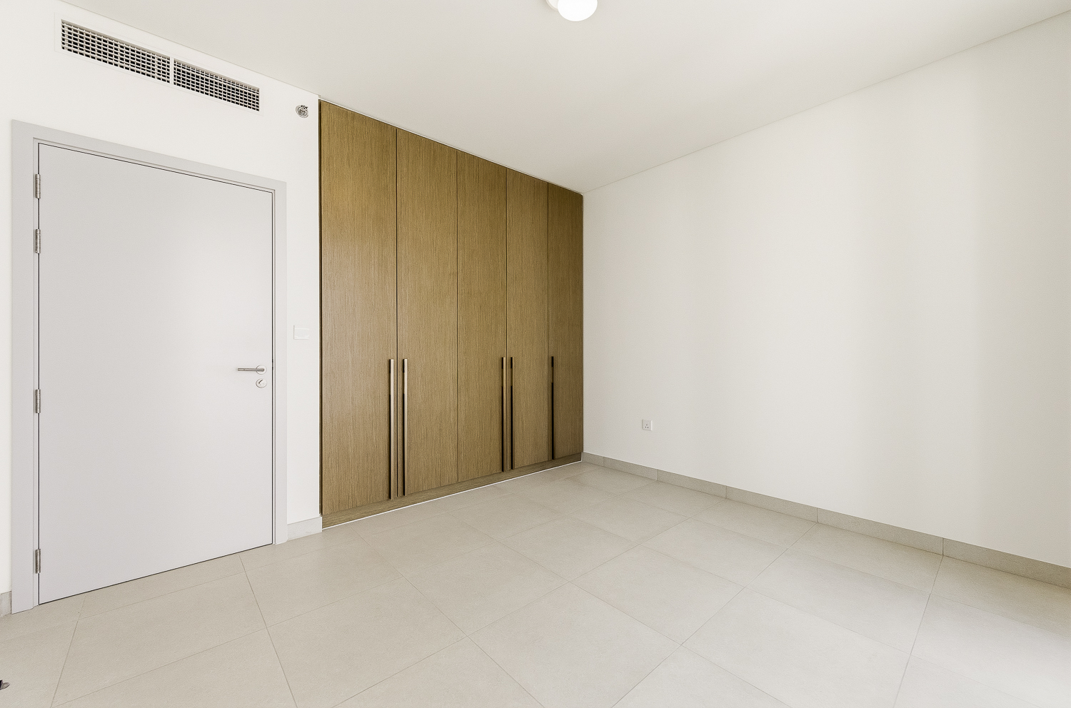 1 Bedroom Apartment in Beach Mansion Tower 2