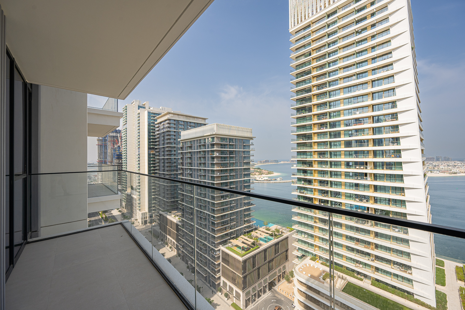 1 Bedroom Apartment in Beach Mansion Tower 2